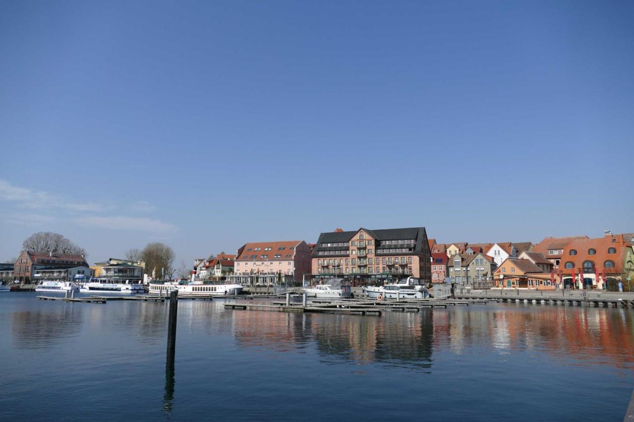 Ferienwohnung "Waren Am Hafen" Objekt-Id 11992-8 Exterior foto
